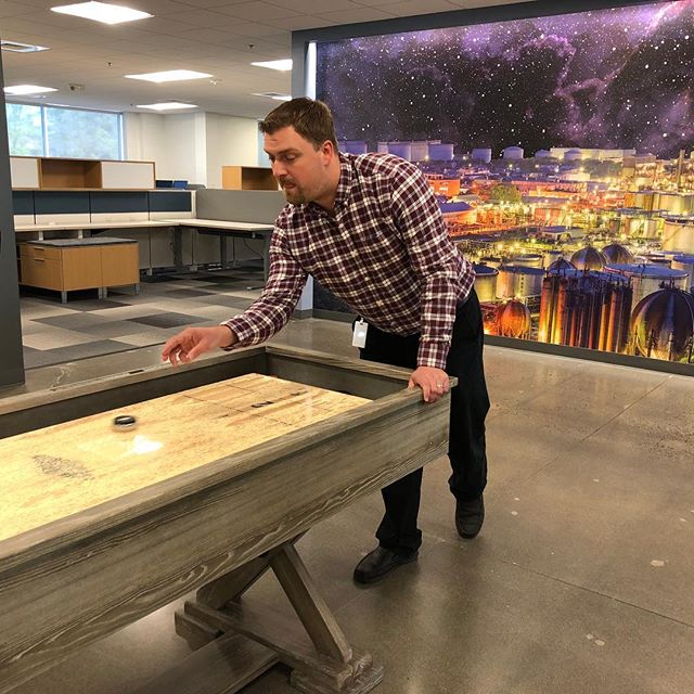 Somehow our Co-Director of Sales Engineering was able to escape his busy schedule to compete in our office's Golden Gear Tournament!